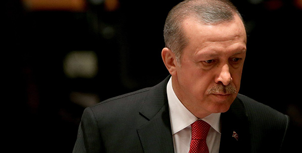 Erdoğan Demokrasi mi İhraç Ediyor