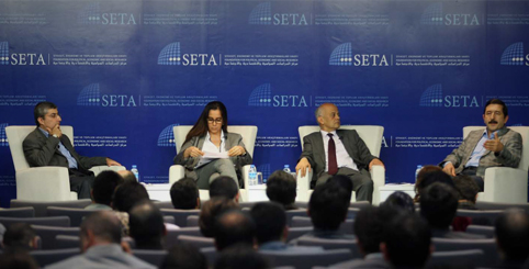 Yeni Anayasa ve quot Vatandaşlık quot SETA'da Değerlendirildi