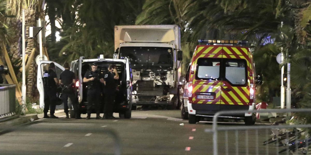 Nice'te DAİŞ Terörü ve Yapılması Gerekenler