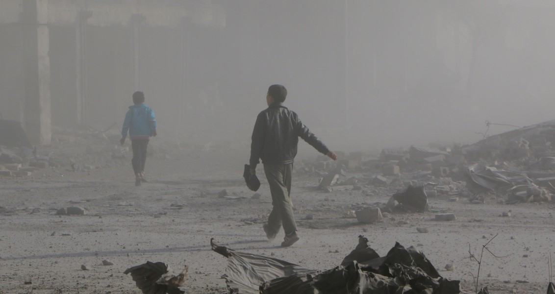 Halep teki Katliama Lokum Dağıtmak