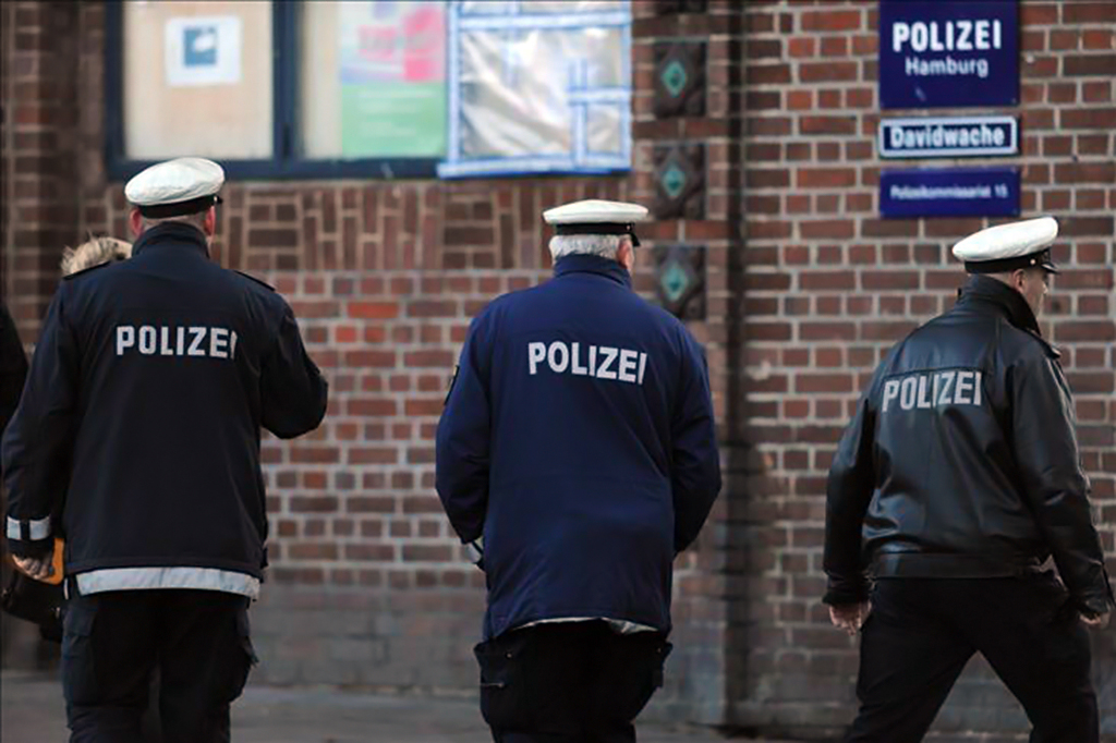 Almanya da NSU Terör Örgütü ve Neo-Nazileri Kim Koruyor