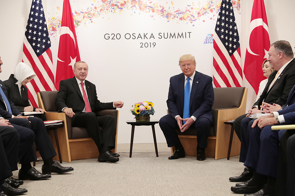 Türk-Amerikan İlişkilerinde Sis Perdesi Aralanırken