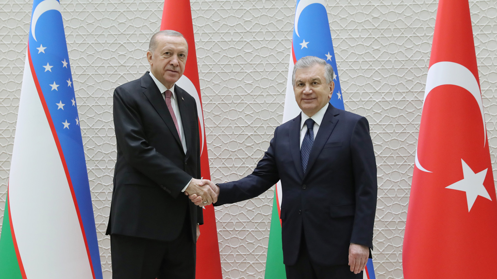 Uzmanlar Cevaplıyor: Cumhurbaşkanı Erdoğan’ın Özbekistan Ziyareti, İkili İlişkiler ve Bölgesel Etkileri