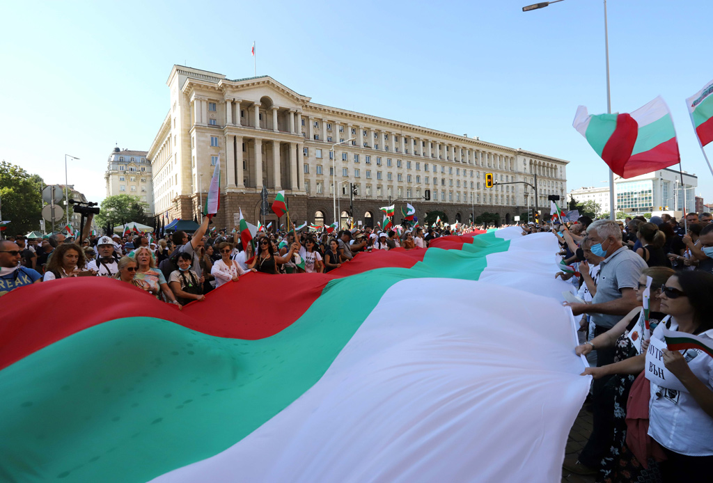 Bulgaristan’da Çözülemeyen Hükümet Krizi
