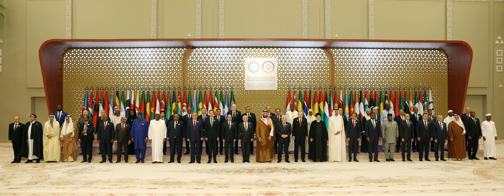 Uzmanlar Cevaplıyor: İslam İşbirliği Teşkilatı ve Arap Ligi Olağanüstü Ortak Zirvesinin Neticeleri