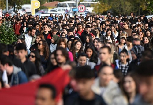 Siyasetin Merkezi ve Sahiplenme Siyaseti