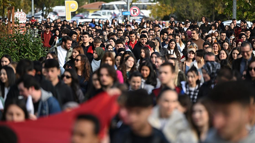 Siyasetin Merkezi ve Sahiplenme Siyaseti