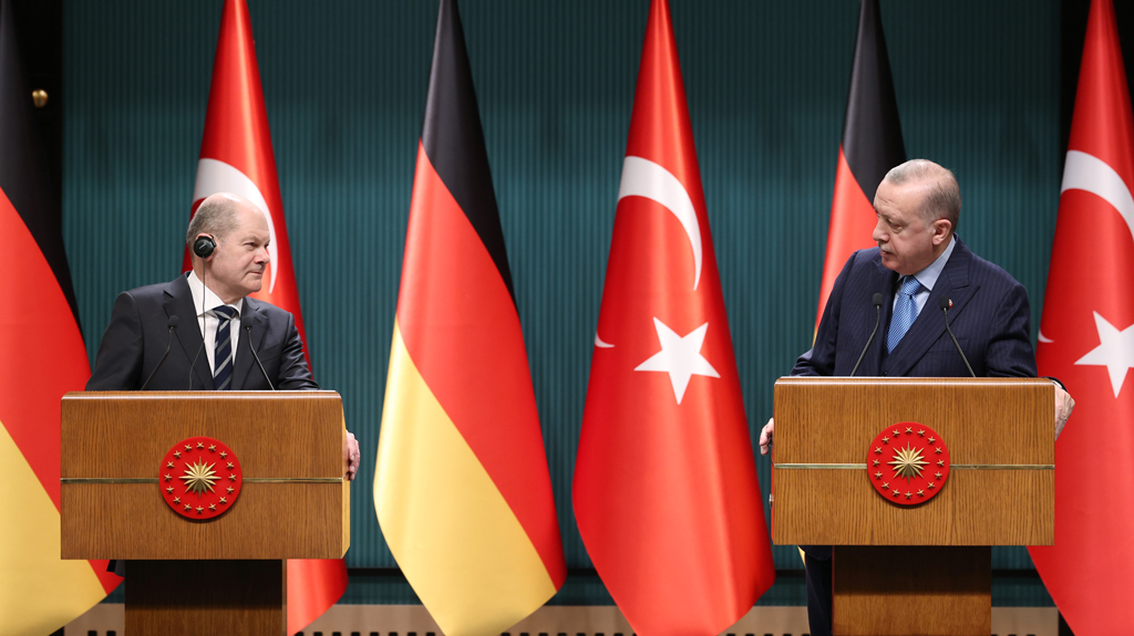 Kanzler Scholz in der Türkei – neue Ära in den bilateralen Beziehungen?