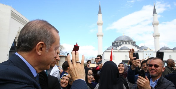 Erdoğan's US Visit Rejuvenates Turkey's Middle-Power Politics
