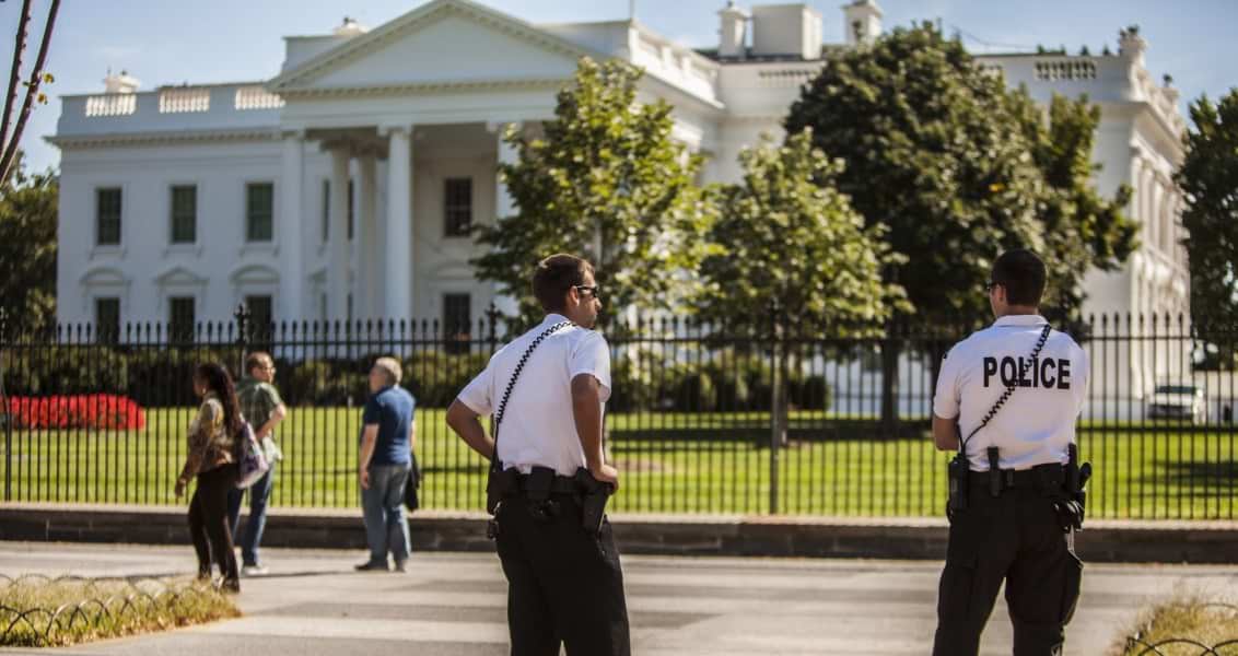 Good Cop Bad Cop Policy at White House