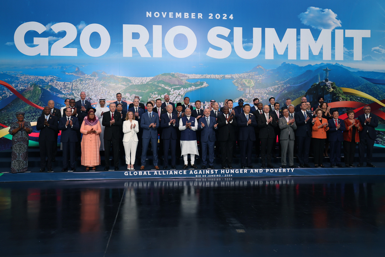 War and poverty take center stage at G-20 summit